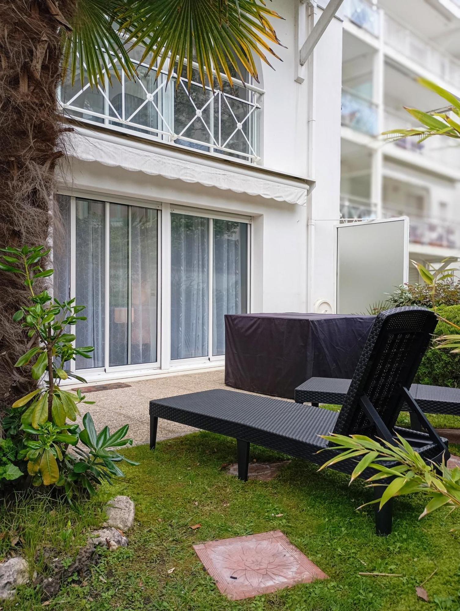 Appart Sur La Plage Pied Dans L Eau Avec Terrasse Jardin Vue Sur Le Bassin Depuis La Terrasse , Parking Arcachon Exterior photo
